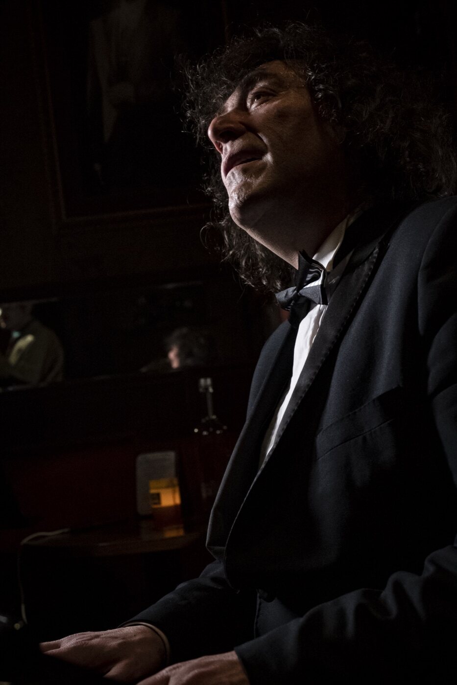 Robin Finesilver immersed in the music, eyes closed